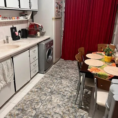 Right Apartman